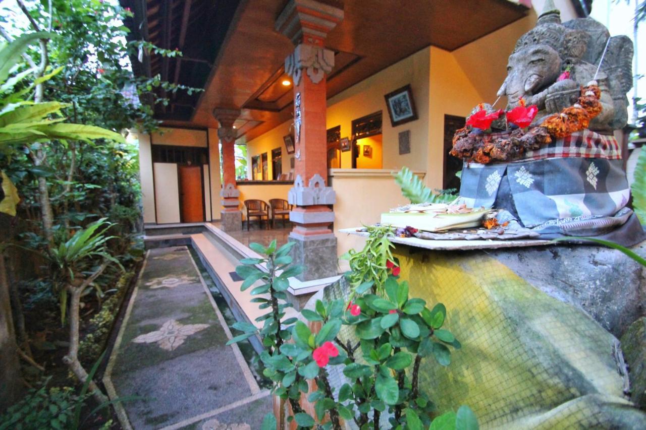 Suwar Bungalows Ubud Exterior foto